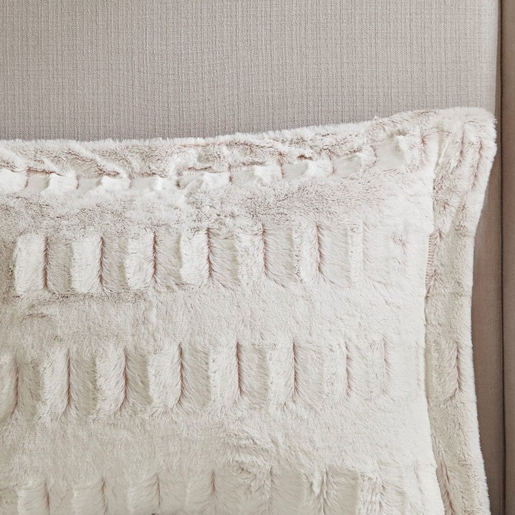 Twin Twin Xl Back Print Long Fur Comforter Mini Set