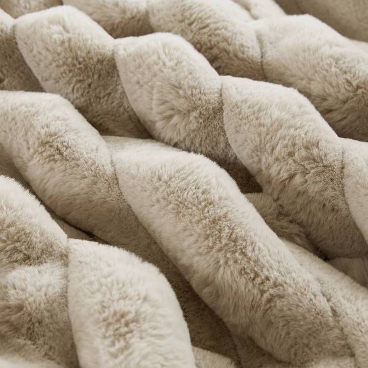 Soft Faux Fur Ribbed Comforter Set Full Queen