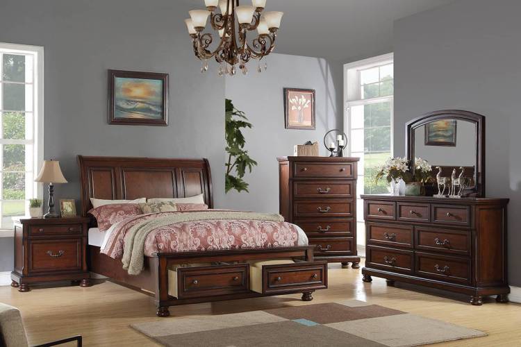 Dresser In Antique Cherry