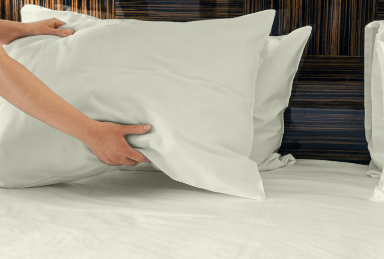 Premium Silky Soft 100% Tencel Lyocell Derived From Eucalyptus 4 Piece Sheet Set, Oeko Tex Certified, King Cr Me