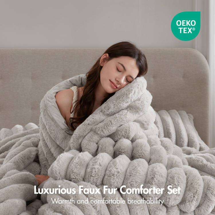 3 Pieces Full Queen Soft Faux Fur Ribbed Comforter Set,Light Gray