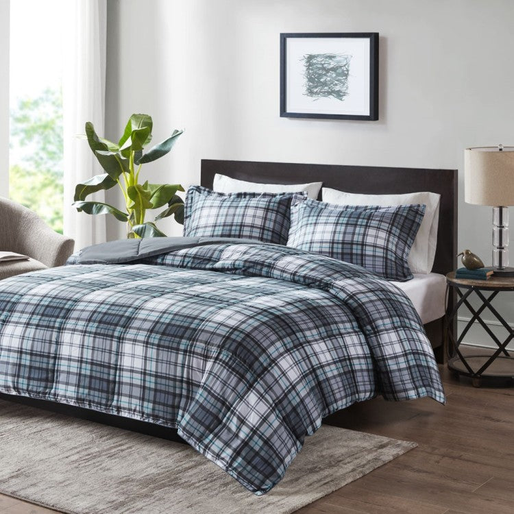King Cal King 3M Scotchgard Down Alternative All Season Comforter Set