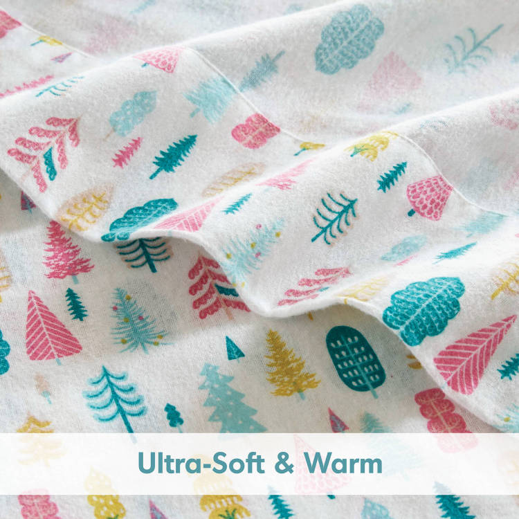 4 Pcs Queen Cotton Printed Sheet Set White Holiday Trees
