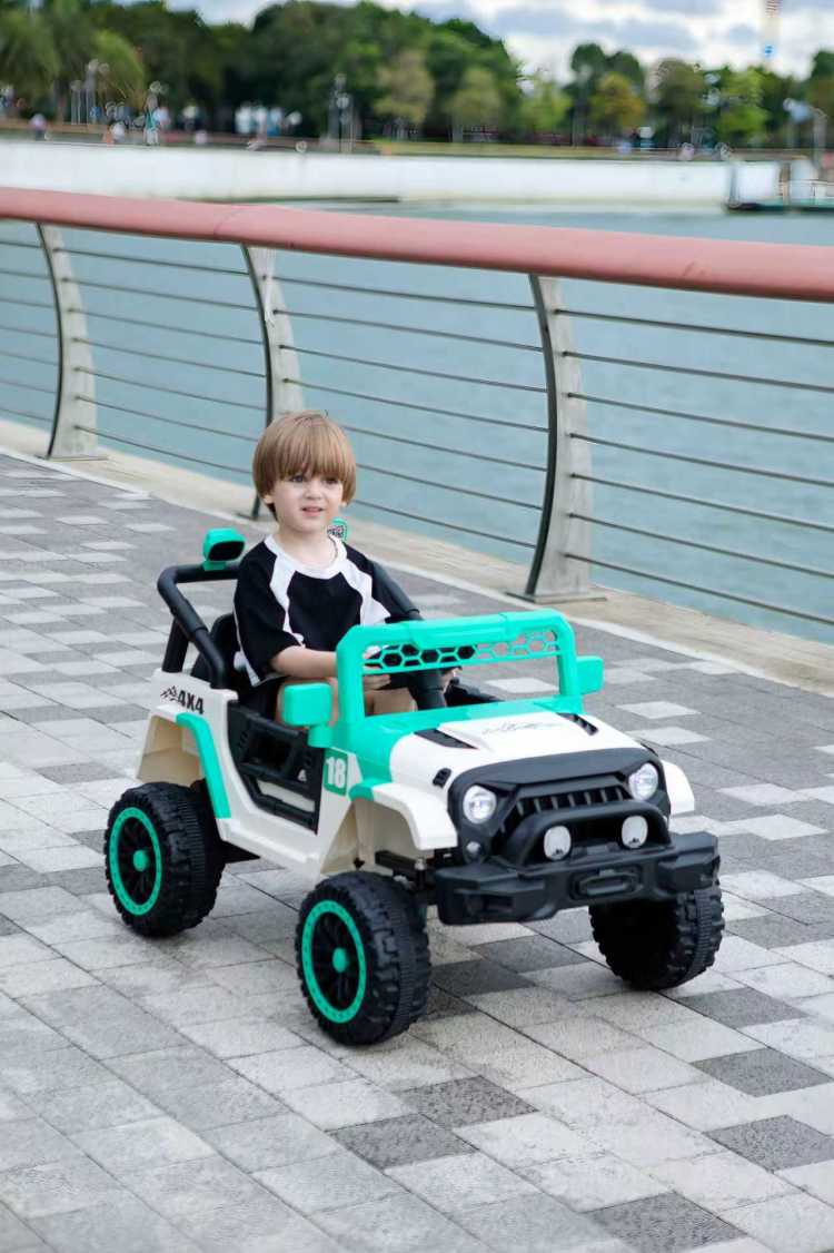 12V Ride On Car With Parent Remote Control, Toddler Electric Car With Spring Suspension, Led Lights & Music Player Safe Battery Toy For Kids, Christmas & Birthday Gift Wight Green