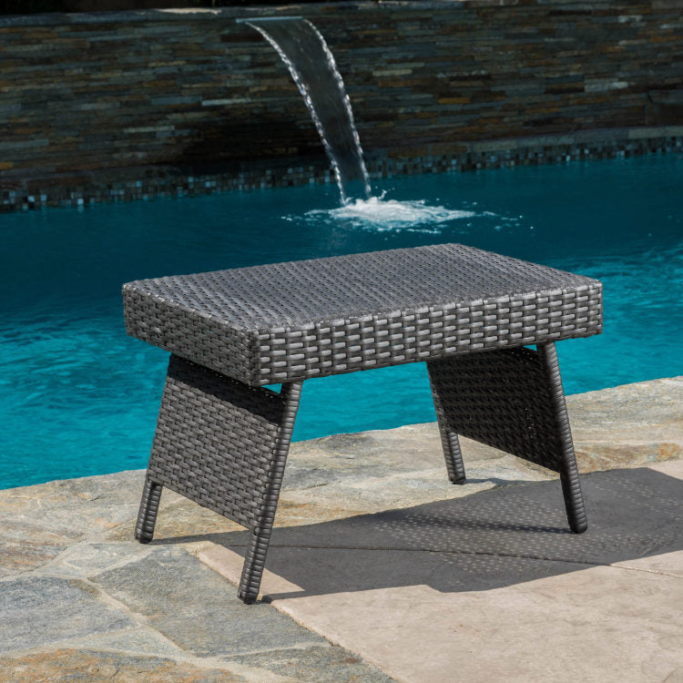 Salem Pe Wicker Snack Table