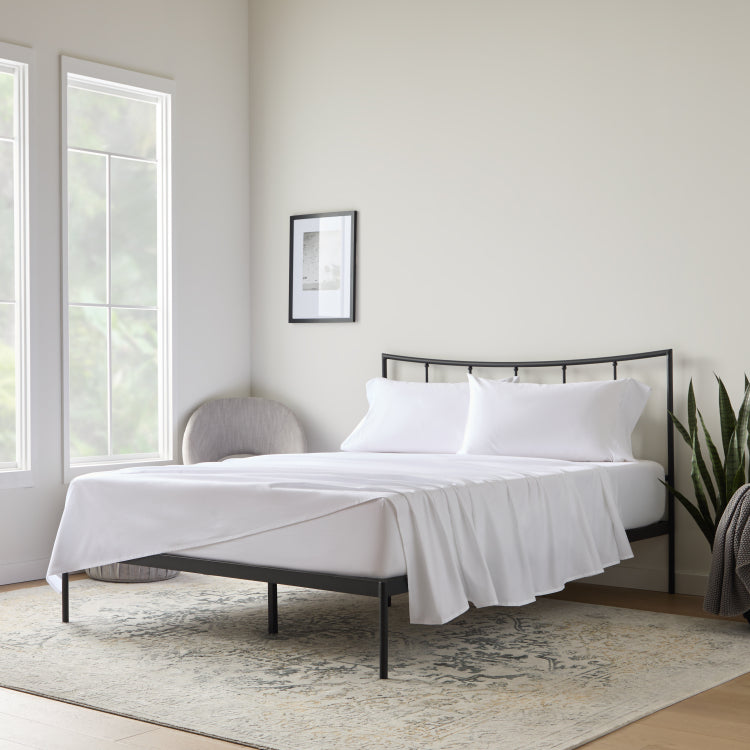 Weekender 200 Tc Cotton Sheet Set, Queen, White