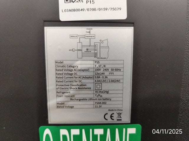 P15 Portable Car Fridge 45W 13.5L For Camping