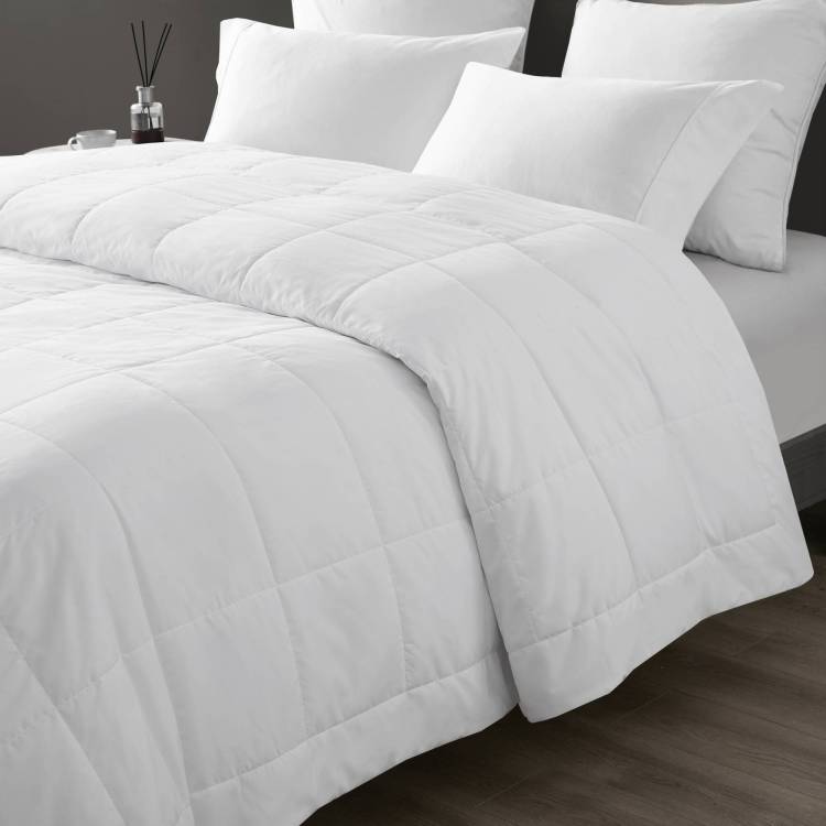 Down Alternative Blanket White Full Queen