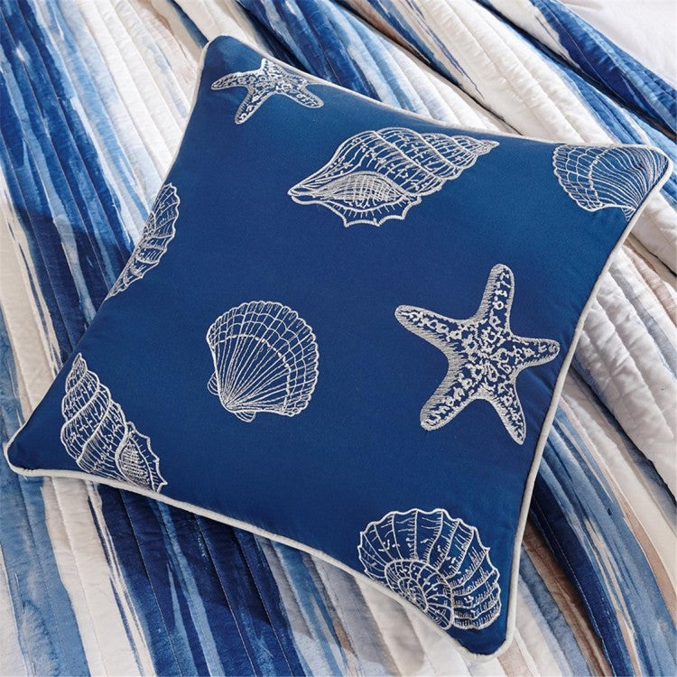 6 Piece Printed Quilt Set With Throw Pillows Blue Full Queen