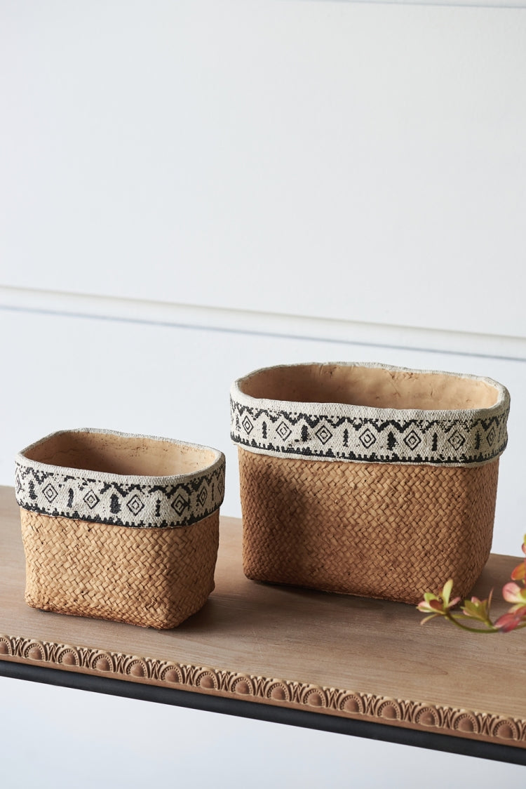 Set Of 2 Rectangular Basket Planters With Geometric Trim, L:10.5X8.5X8" S:7.5X5.5X6.5"