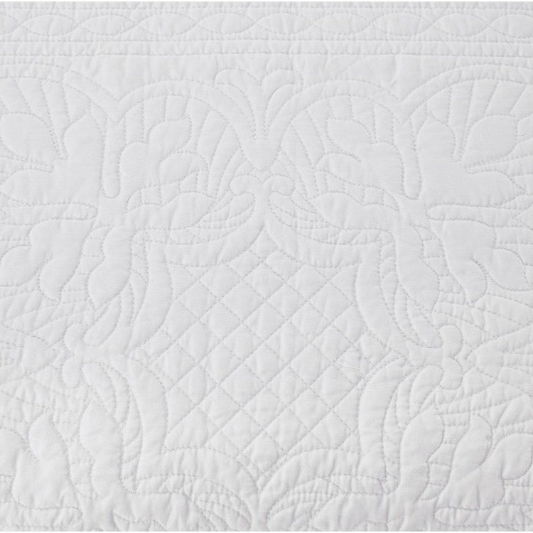 6 Piece Reversible Scalloped Edge Daybed Cover Set White Daybed