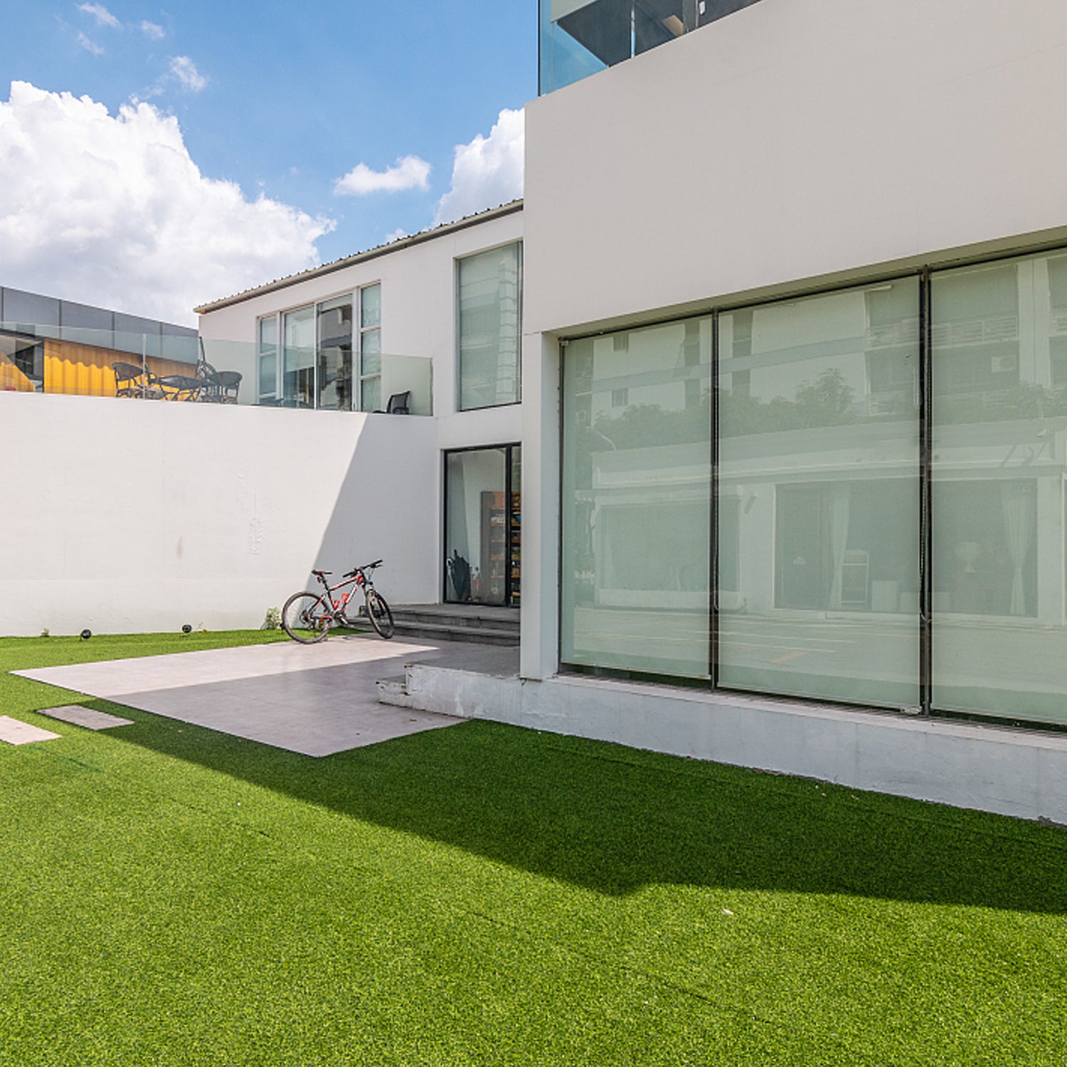Grass Turf Outdoor Indoor, 7 Ft X 15 Ft Fake Grass, 1.38 Inch Outdoor Rug For Patio, Realistic Faux Grass Rug With Drain Holes
