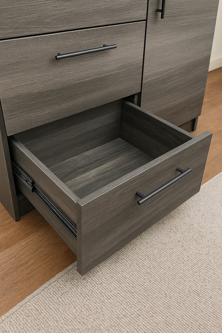 Robin Gentleman'S Chest In Gray