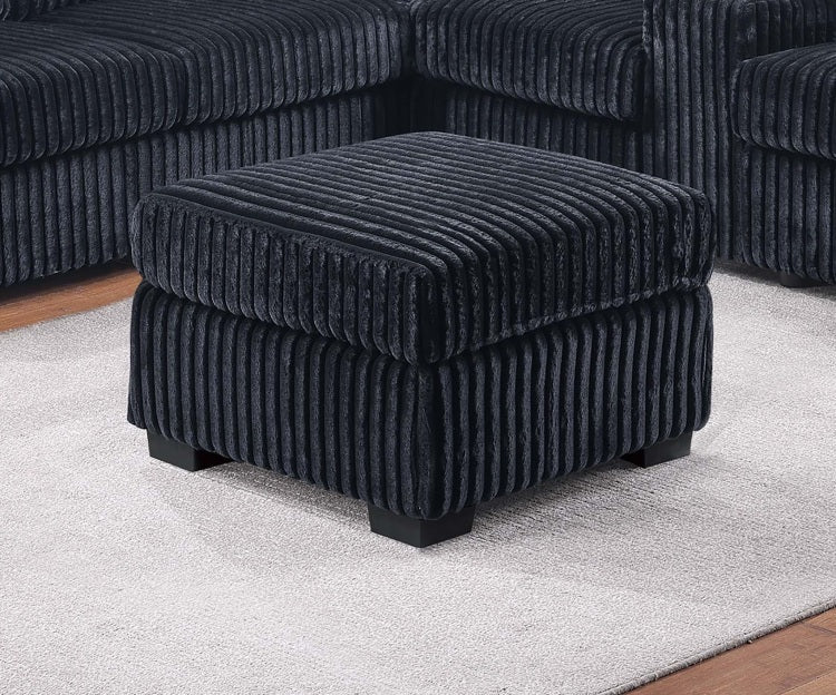 Contemporary Style L Shaped 4Pc Sectional Set Usb Cup Holder Loveseat Cushion Back Plastic Legs Cocktail Ottoman Square Arms Black Finish Primary Living Room