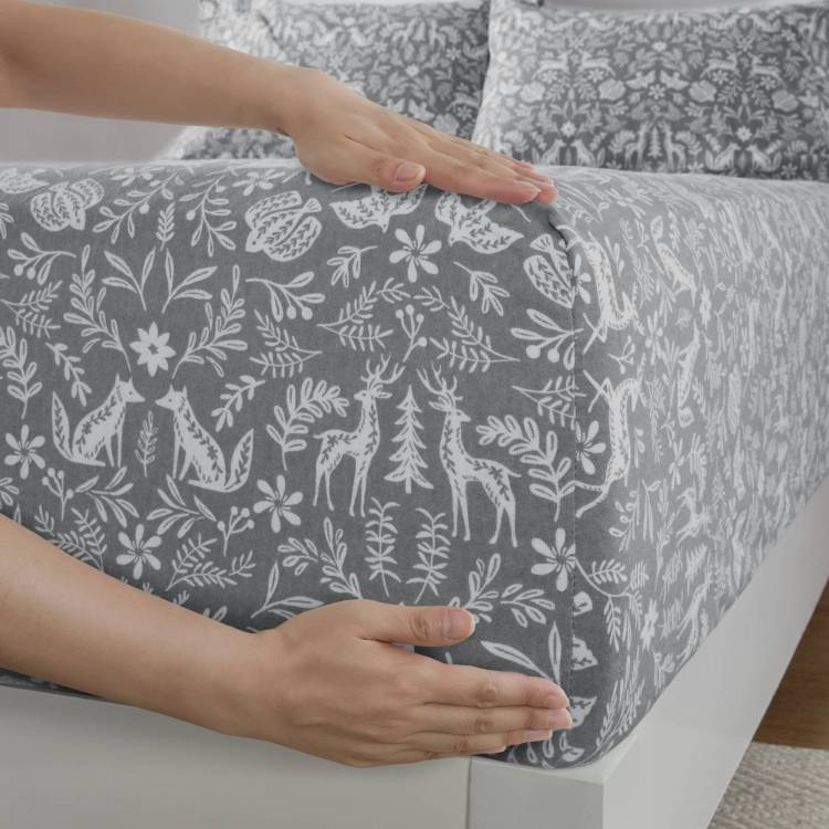 4 Pcs Full Sheet Set Sage Winter Fauna