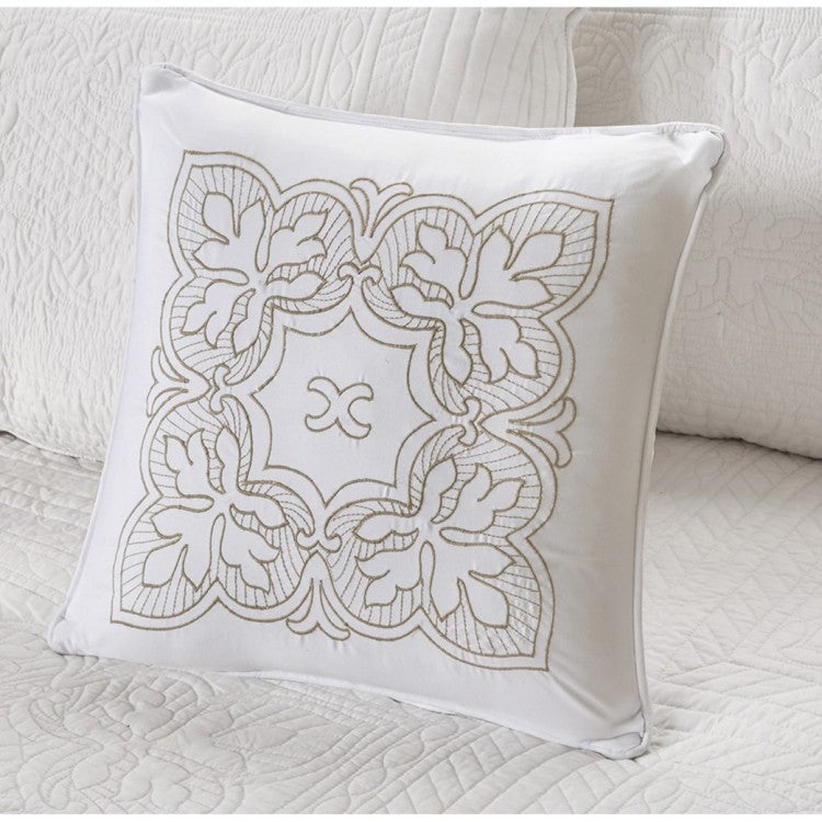 6 Piece Reversible Scalloped Edge Daybed Cover Set White Daybed