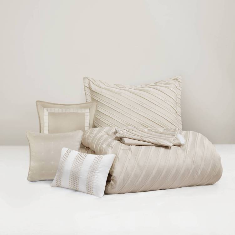 7 Pcs Queen Comforter Set Beige